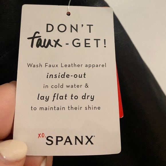 Spanx faux leather Moto leggings, size medium - Picture 7 of 8